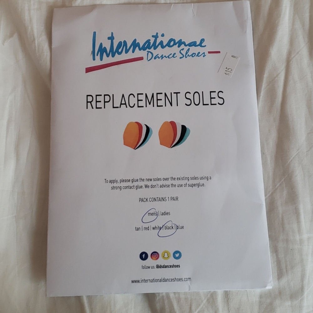Replacement sole for dancer shoes